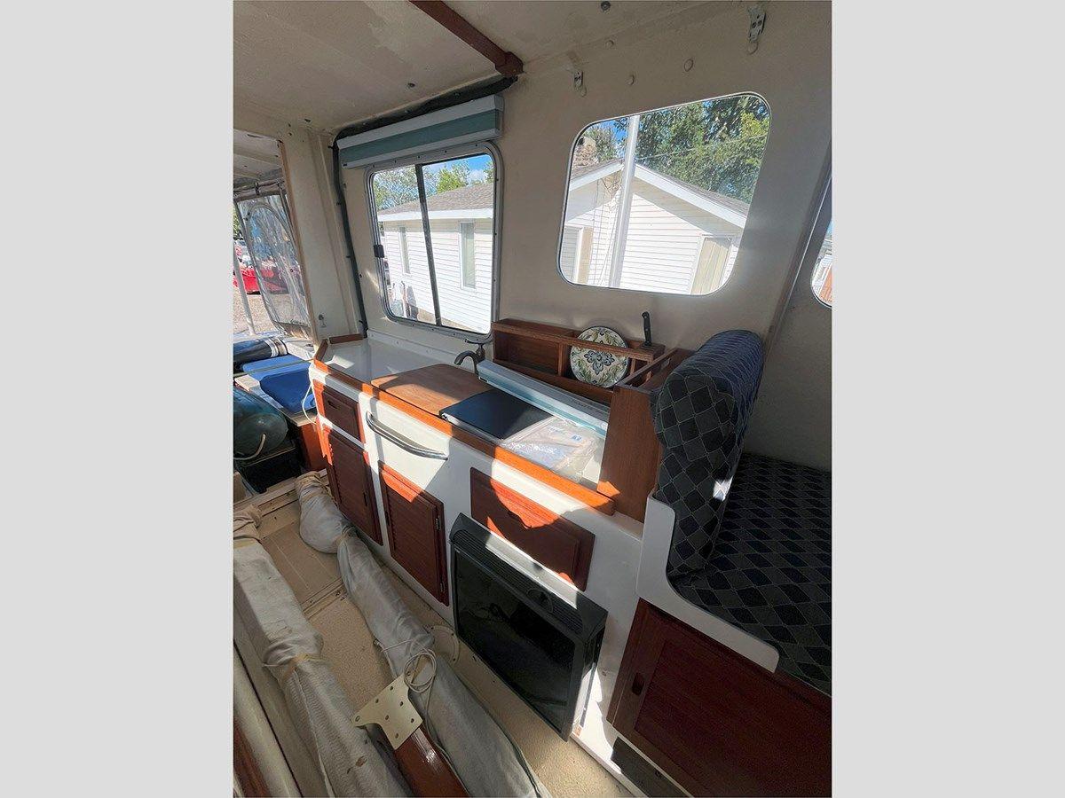 the best price on 24' Halifax 1999 Rosborough RF 246 - HALIFAX SHIPYARD