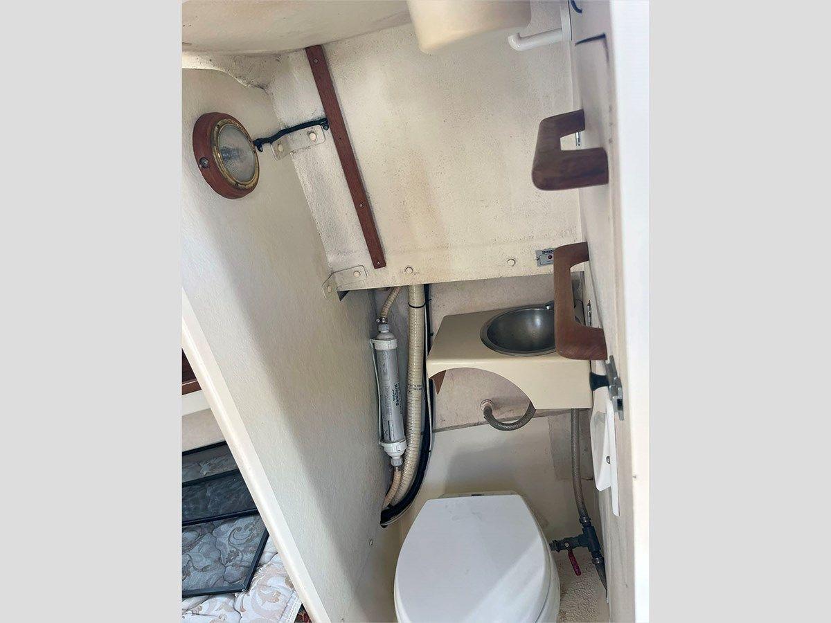 24' Halifax 1999 Rosborough RF 246 24