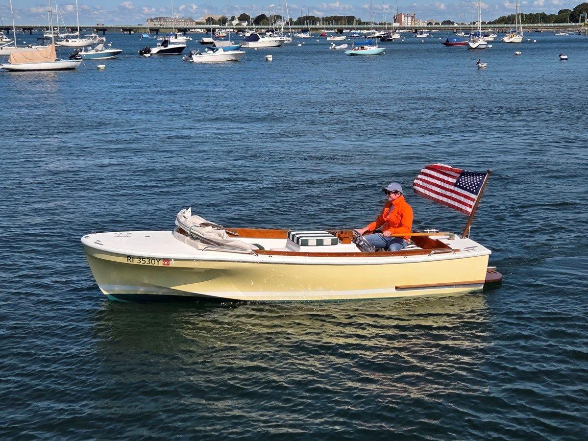 WEE LASS Glamour Girl price