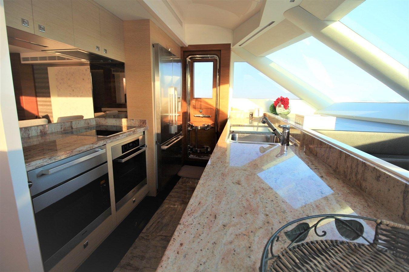 Buy a SHAKINA - Horizon Yachts at Shestakov Yacht Sales