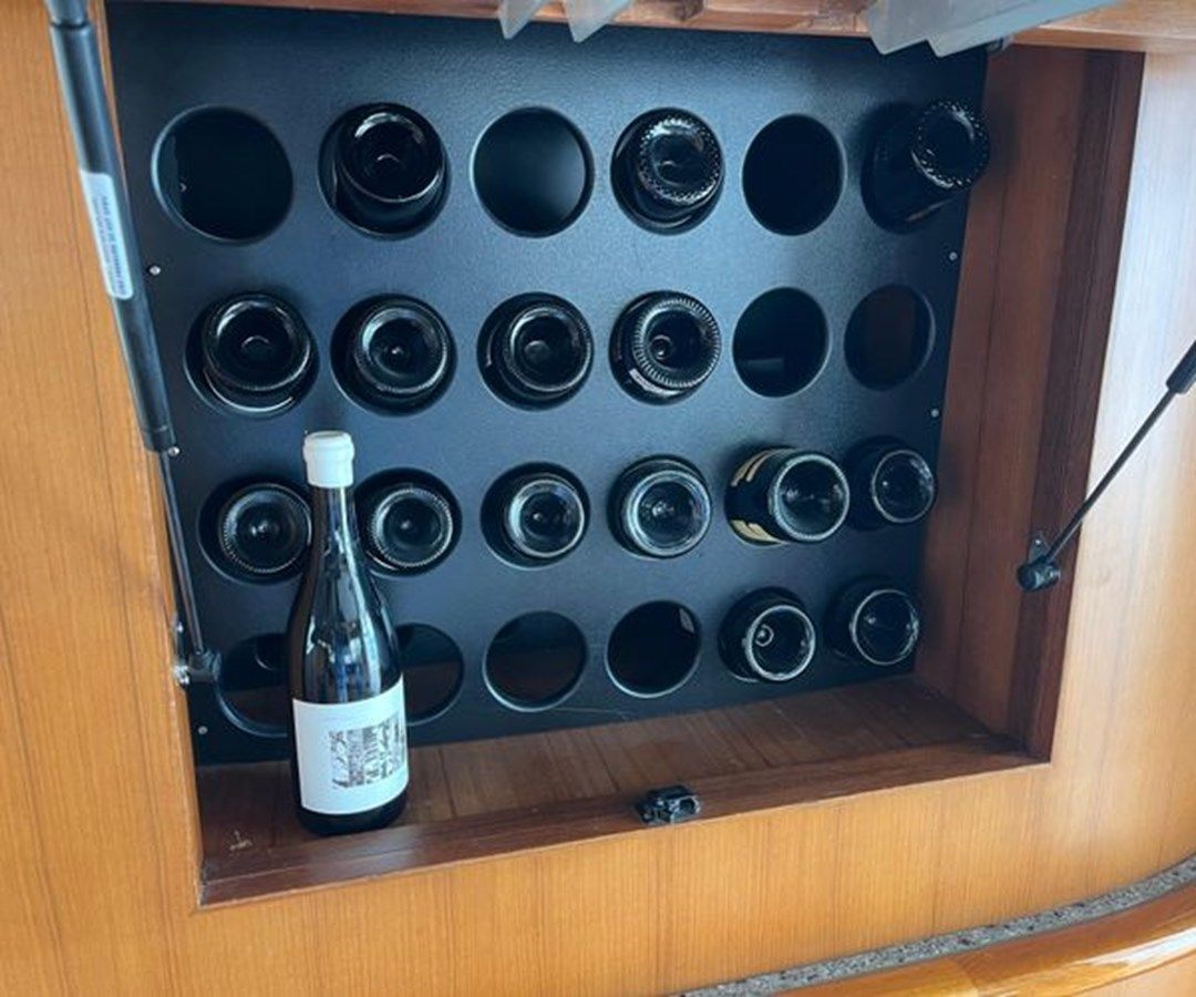 Купить 64 ft 1999 Mikelson Long-Range Luxury Sportfisher, Swells - MIKELSON