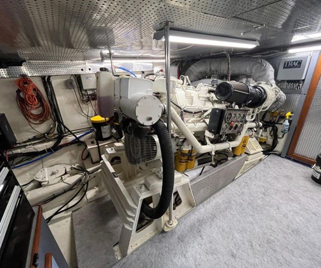 Купить яхту 64 ft 1999 Mikelson Long-Range Luxury Sportfisher, Swells - MIKELSON в Shestakov Yacht Sales