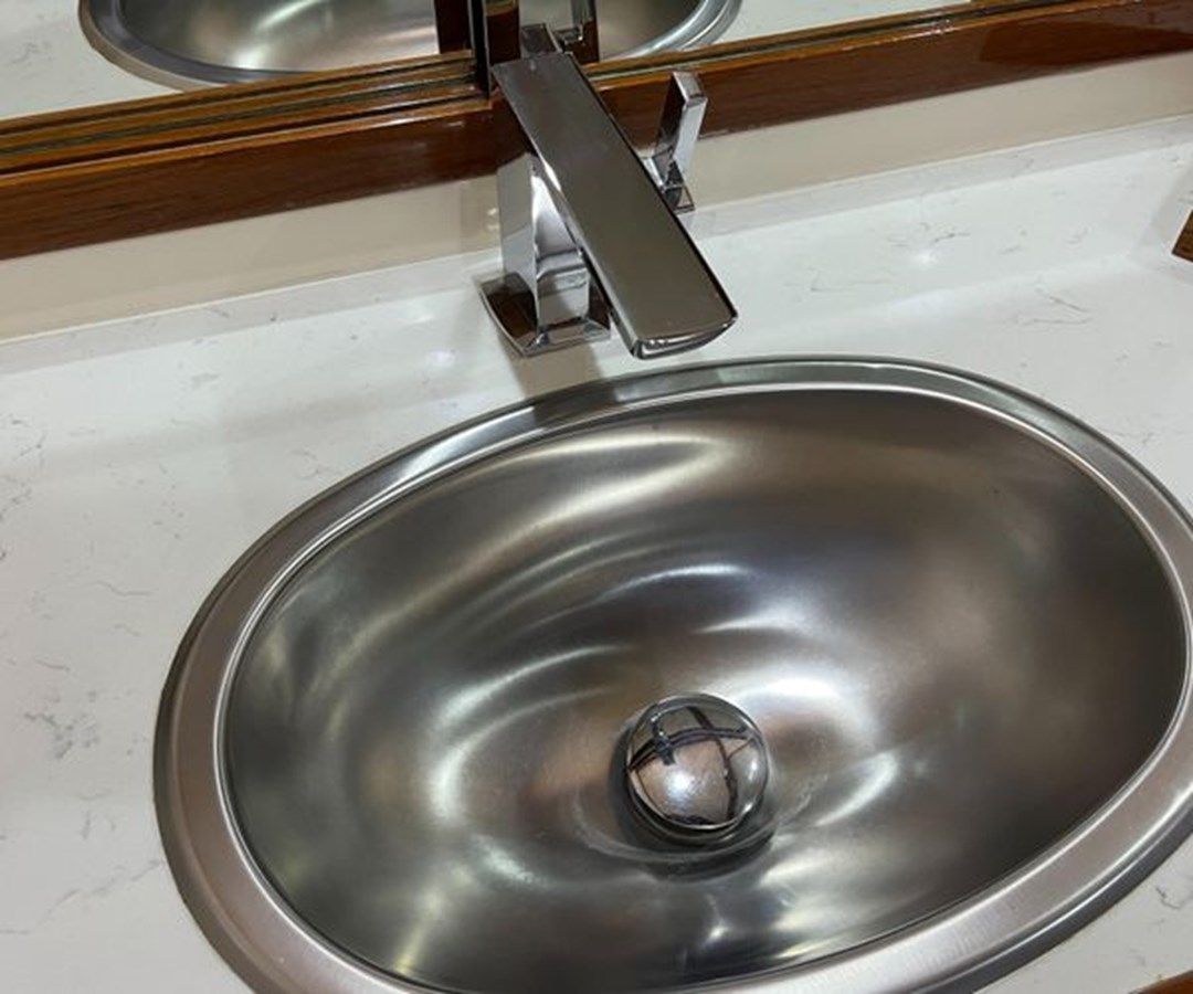 Лучшие предложения покупки яхты 64 ft 1999 Mikelson Long-Range Luxury Sportfisher, Swells 64