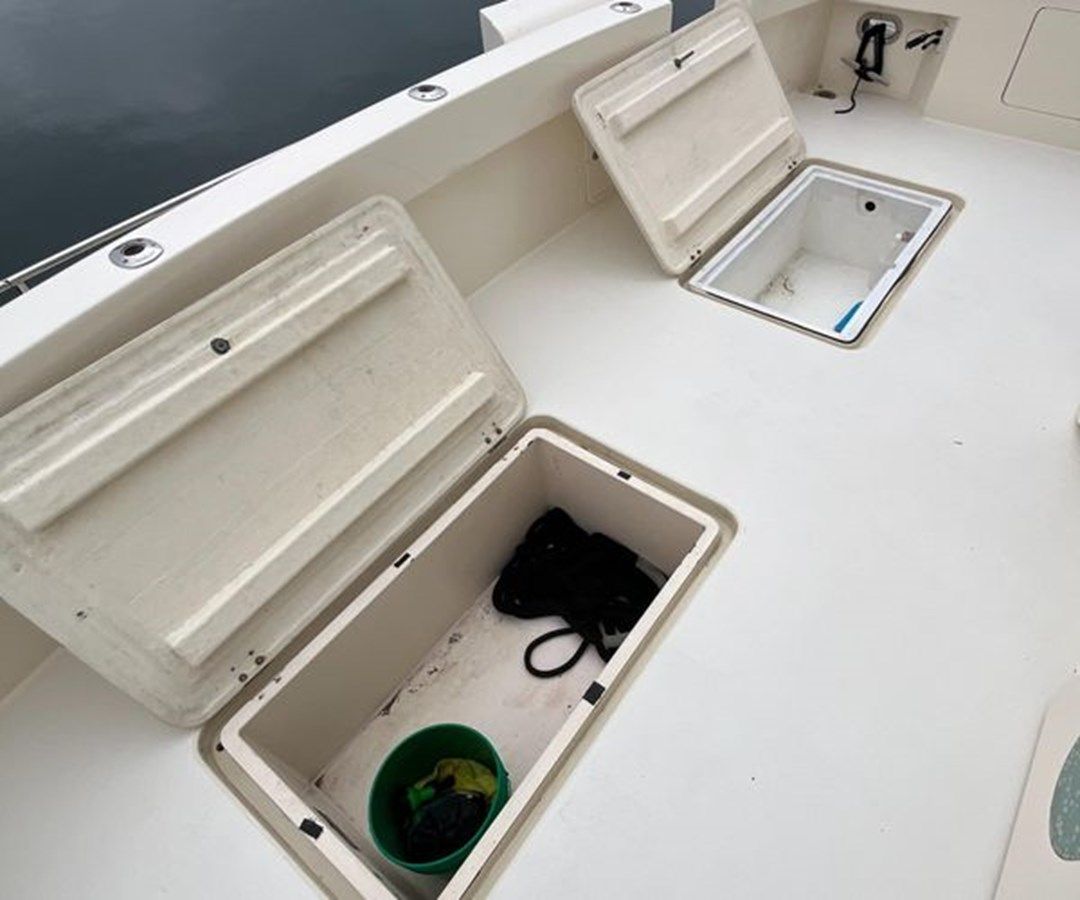 Лучшая цена на 64 ft 1999 Mikelson Long-Range Luxury Sportfisher, Swells 1999