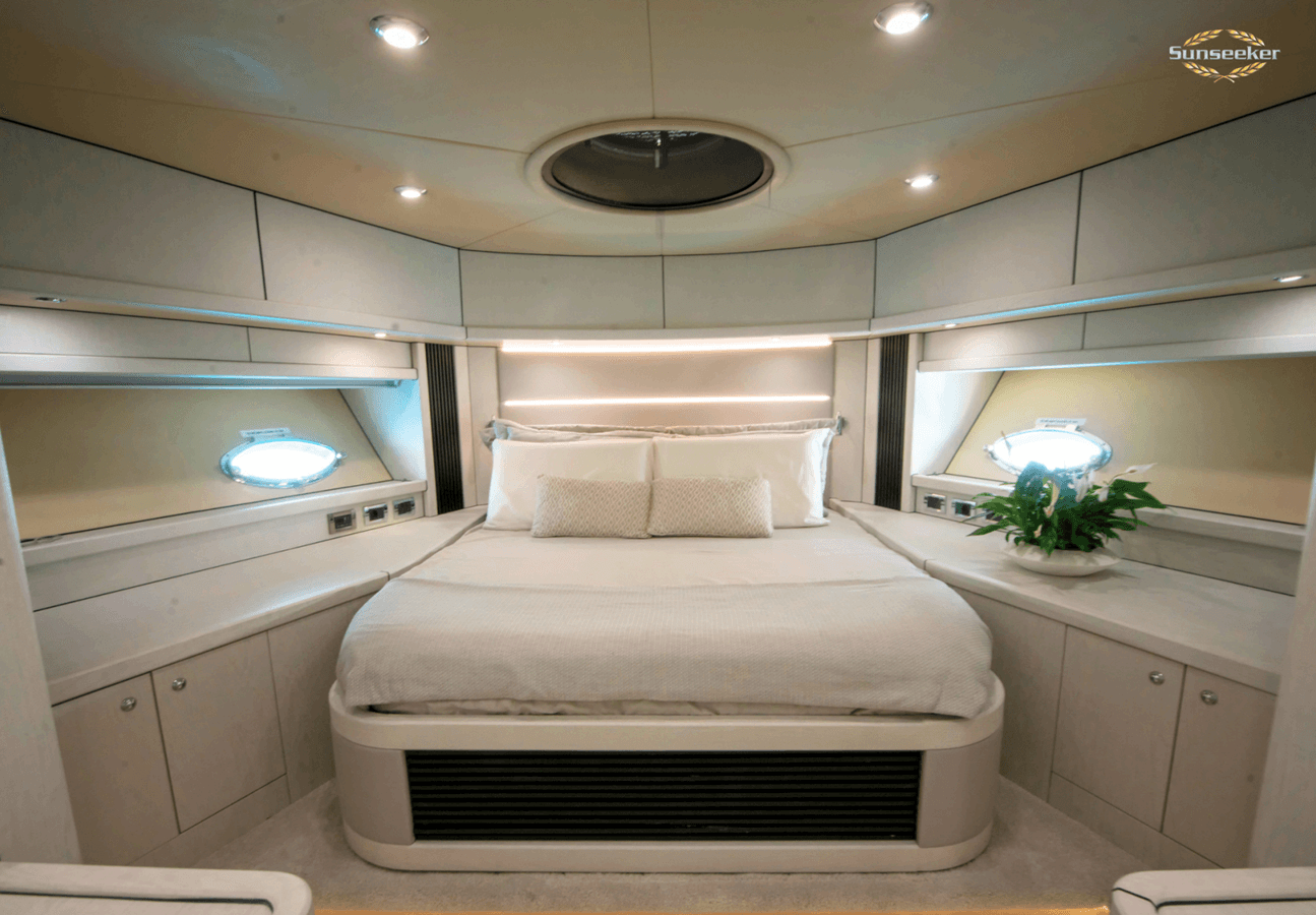 best yacht sales deals Light blue 2007