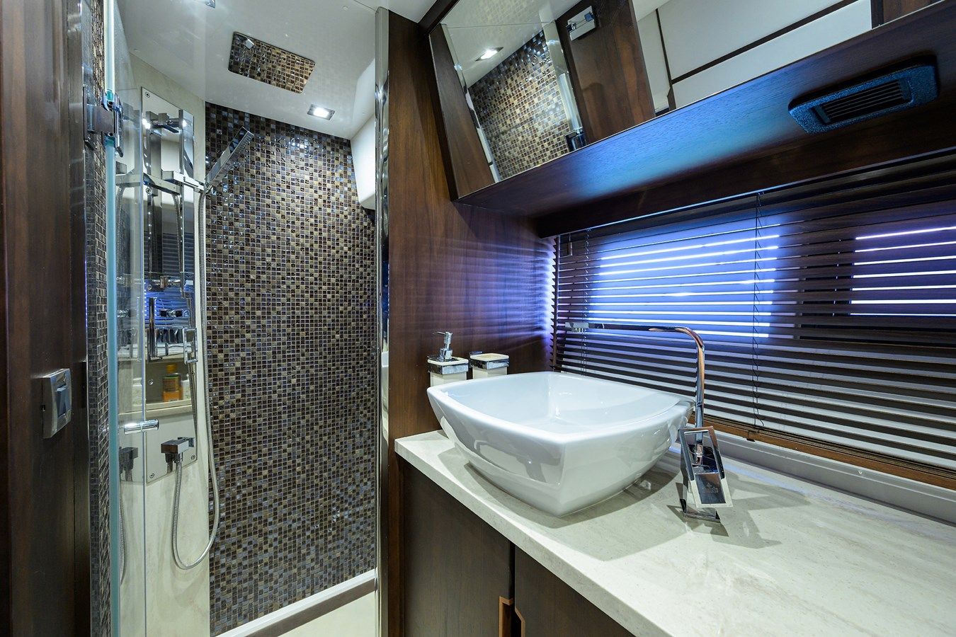 Продажа яхты AT EASE 55