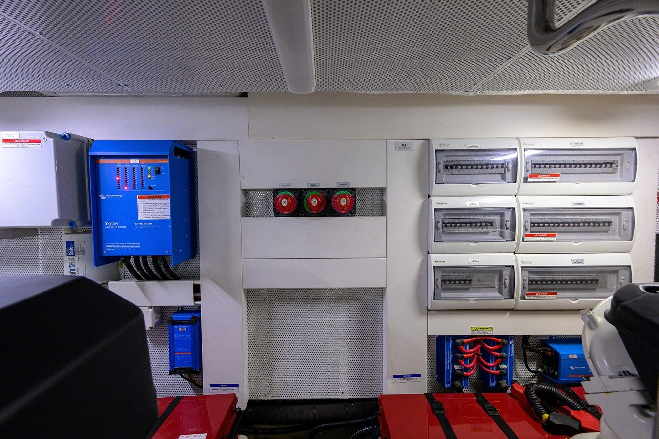 Купить AT EASE 55