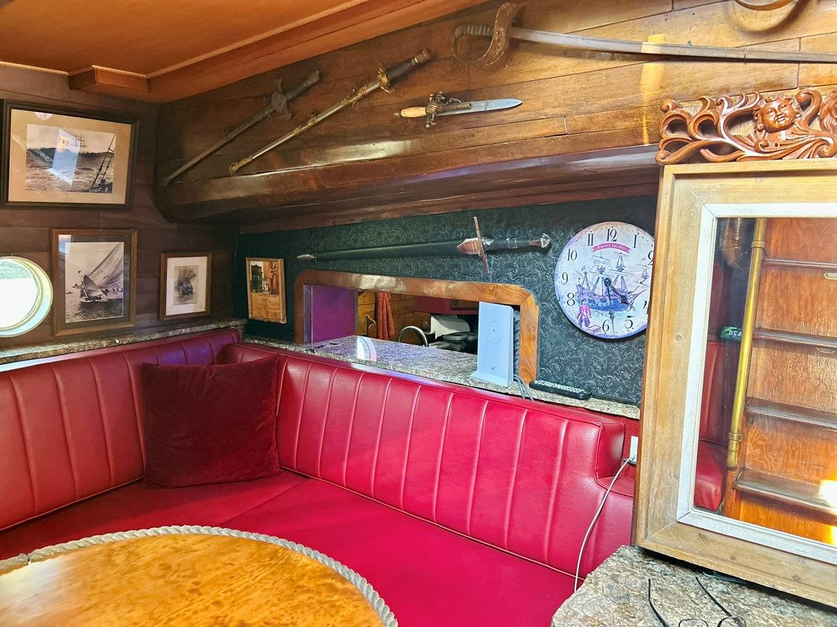 Стоимость яхты Devil's Gauntlet 80