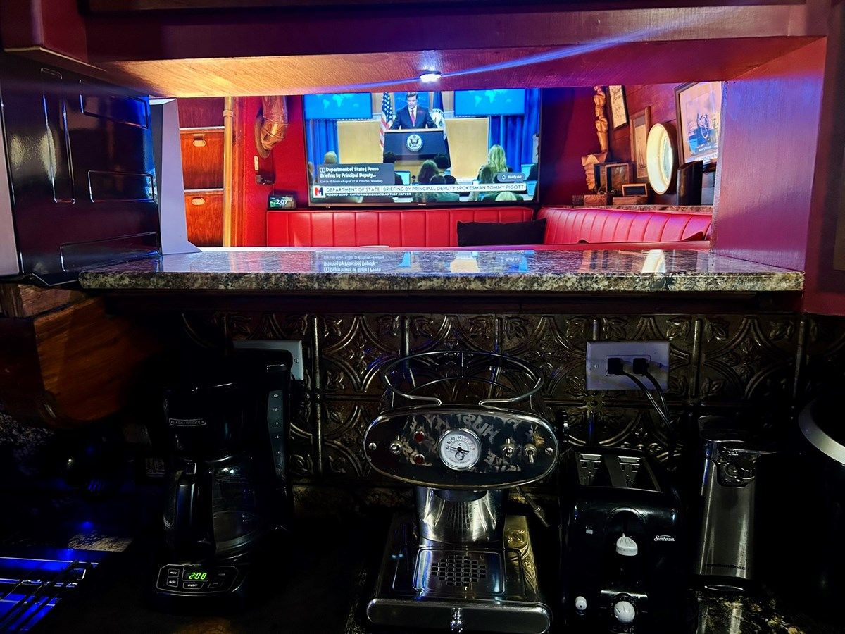 Стоимость яхты Devil's Gauntlet 1977