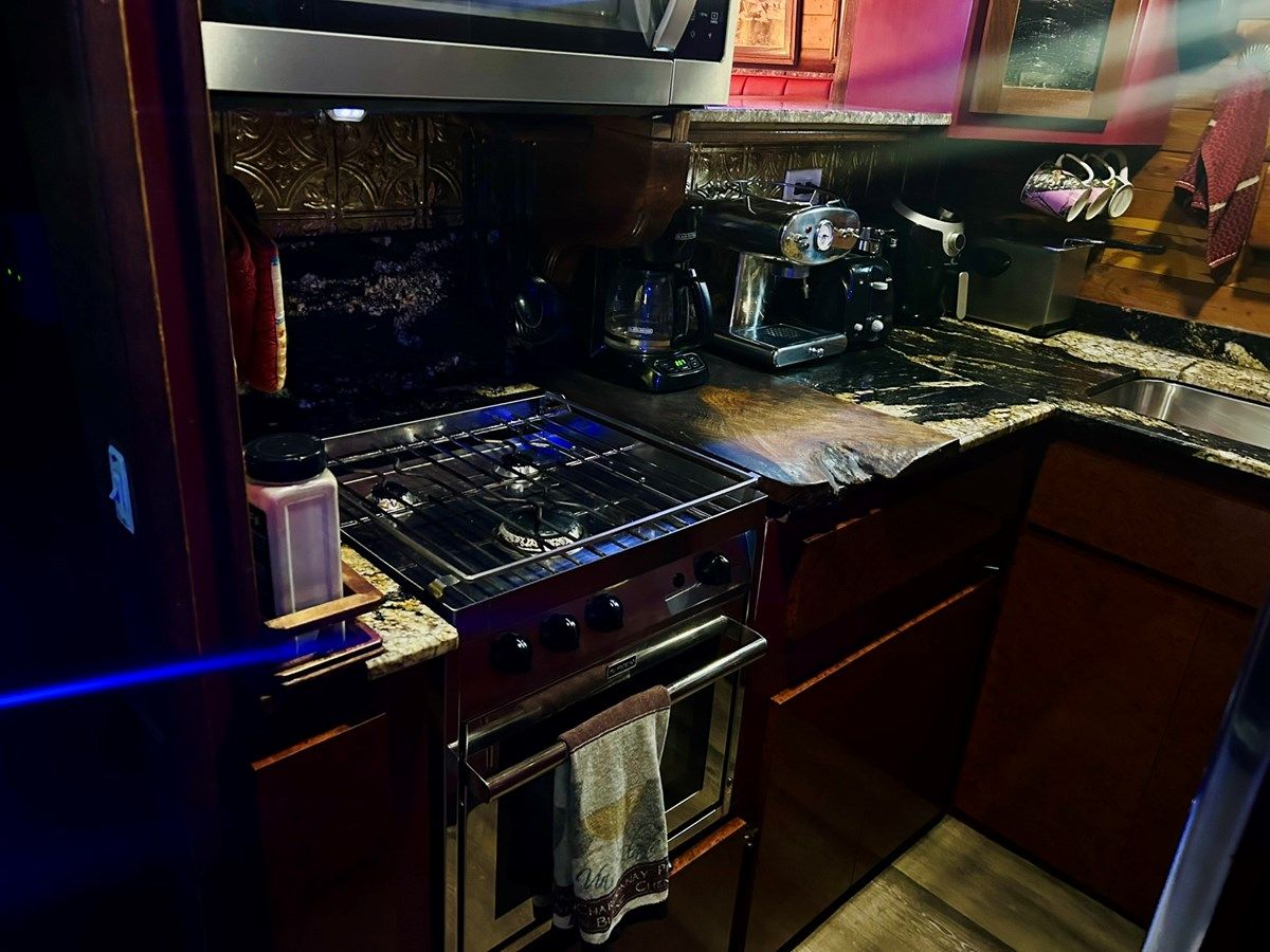 Лучшие предложения покупки яхты Devil's Gauntlet - CUSTOM BUILT