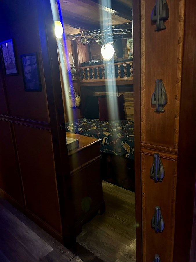 Devil's Gauntlet - CUSTOM BUILT