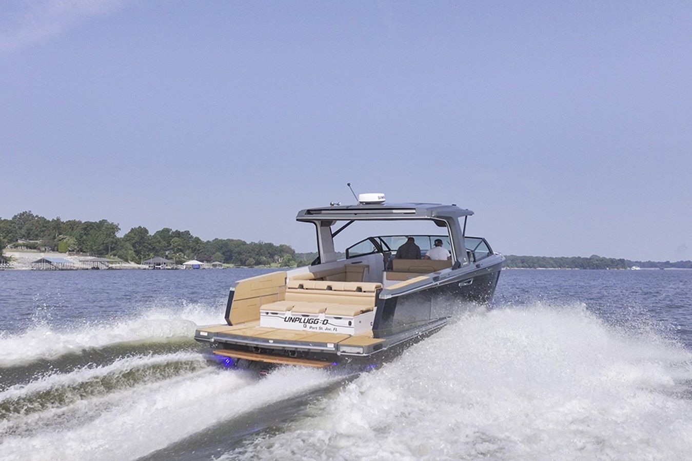 Buy a yacht UNPLUGGED 2023