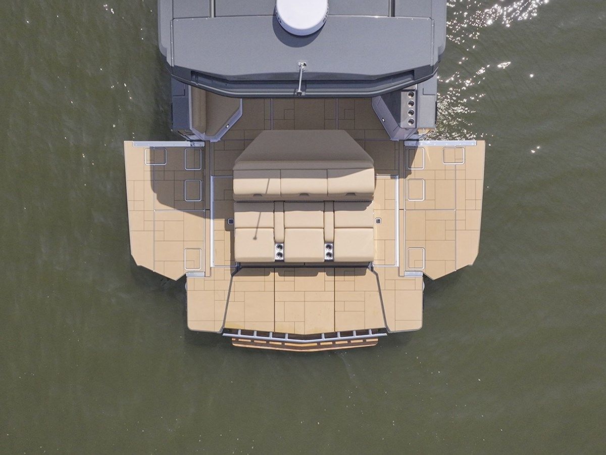 best yacht sales deals UNPLUGGED 40