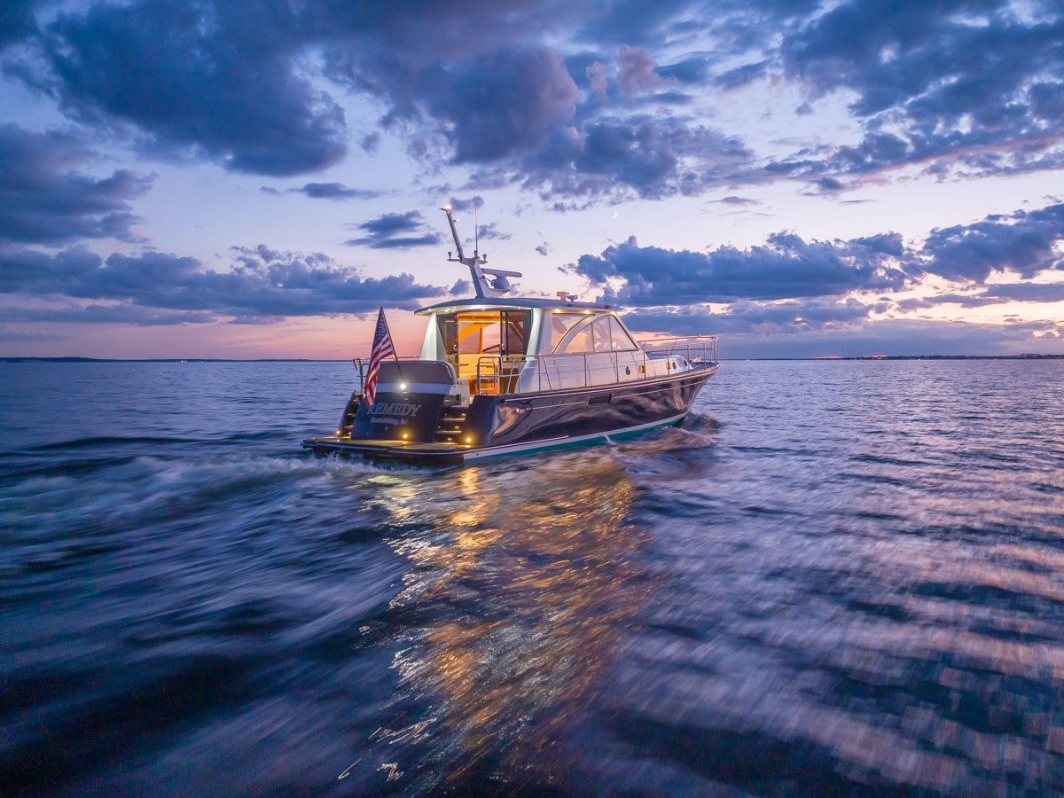 REMEDY - HUNT YACHTS yacht sale