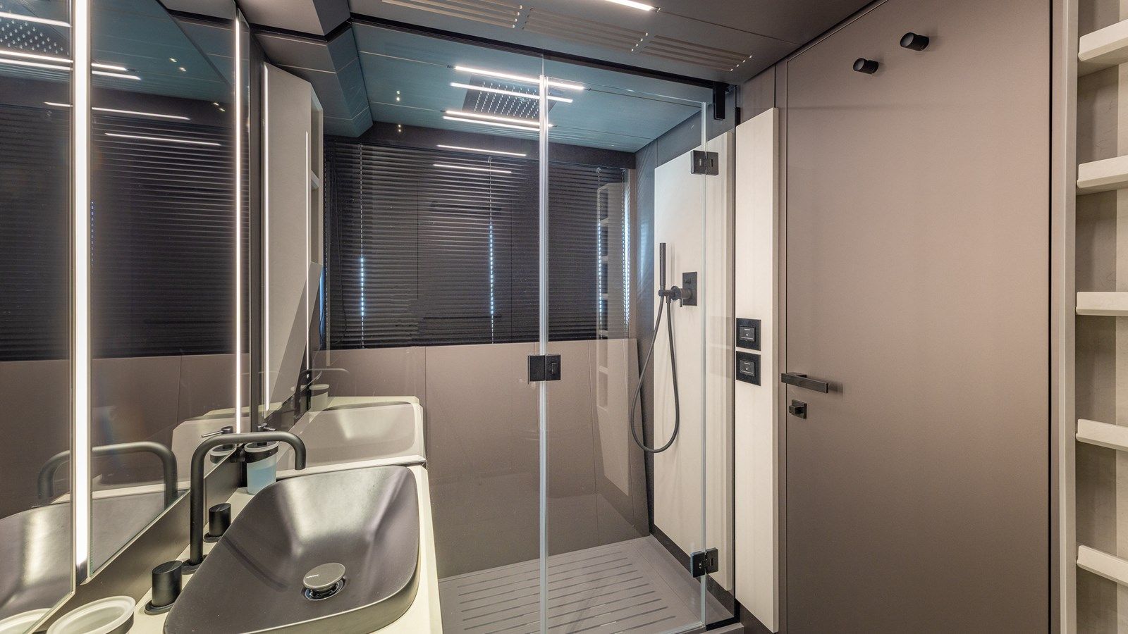 CIAO 2025 yacht sale