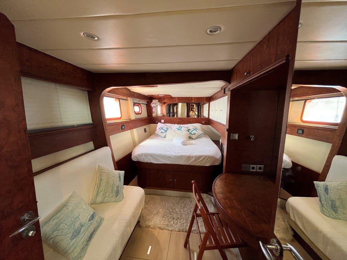 SUNREEF 60 - SUNREEF price