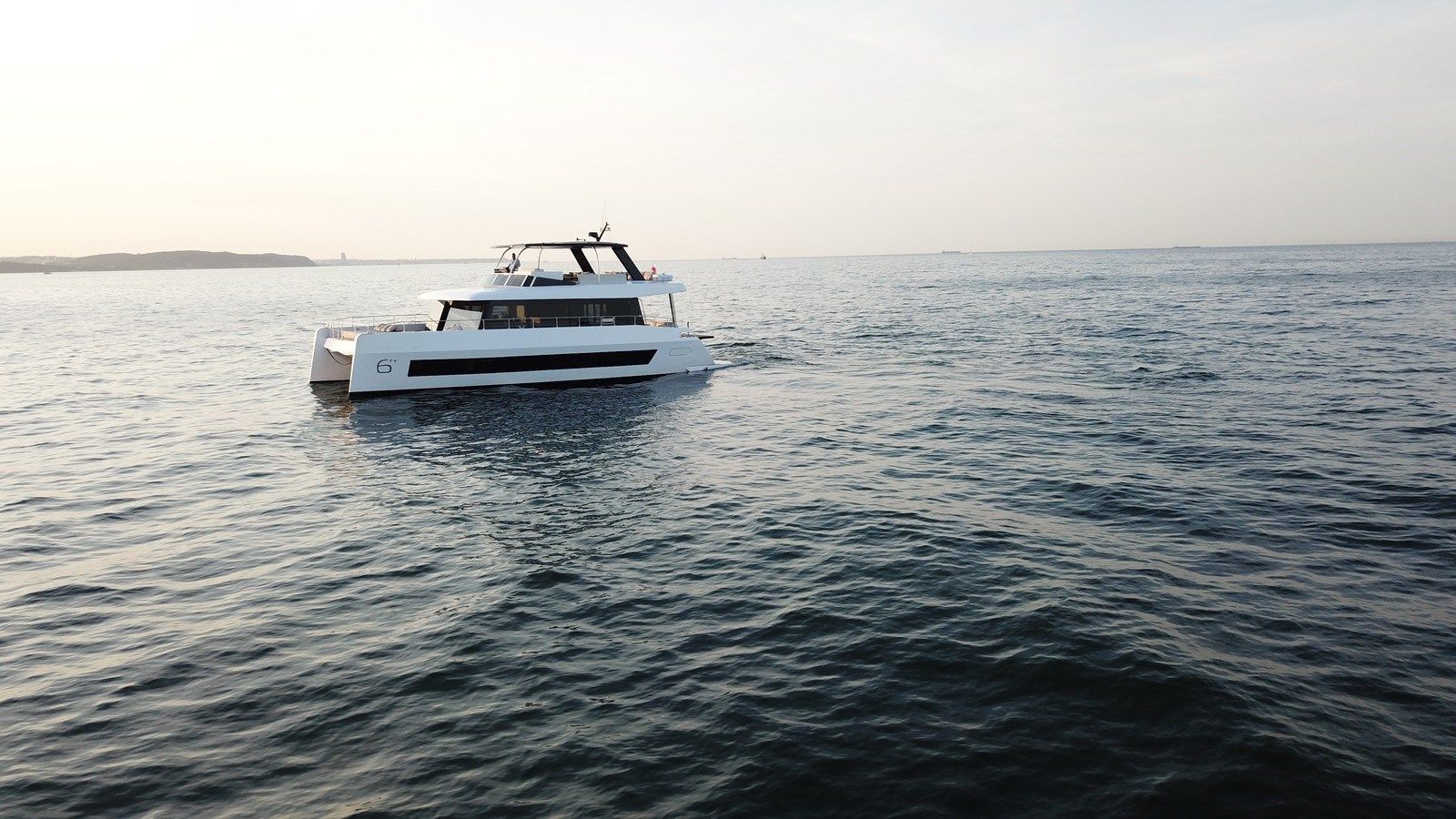 Купить яхту ARCTIC MOON - MOON YACHTS в Shestakov Yacht Sales