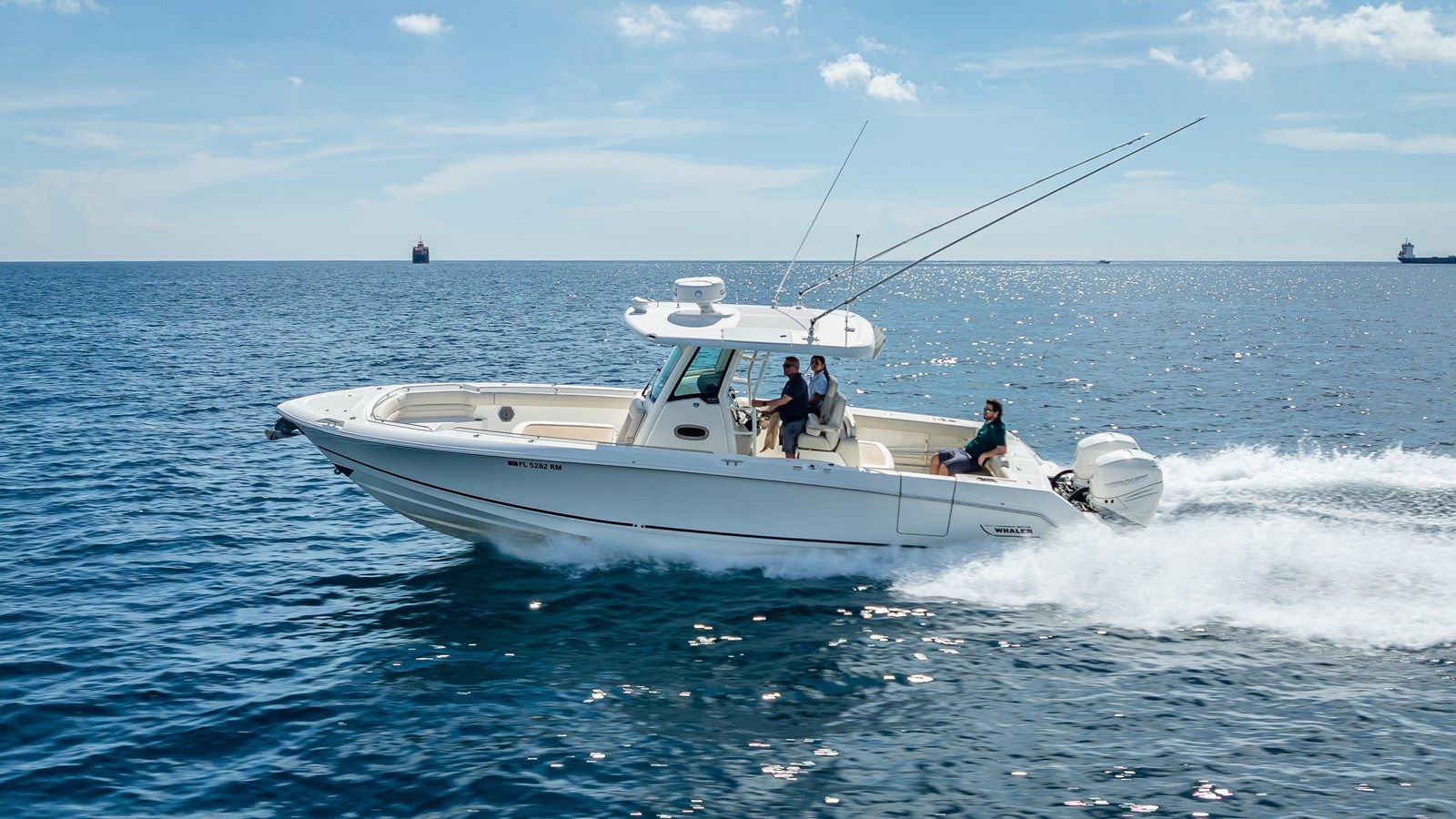 Buy a yacht 330 Boston Whaler 330 Outrage