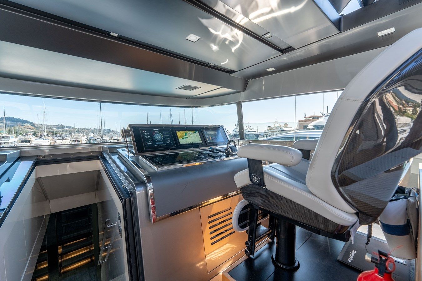 Lady Larisa - SAN LORENZO