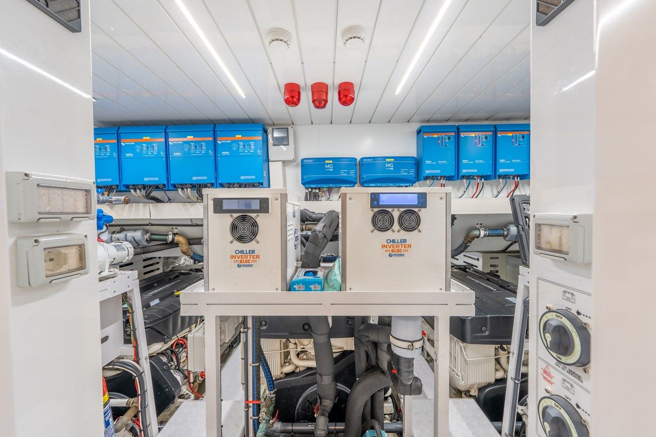 Lady Larisa - SAN LORENZO price