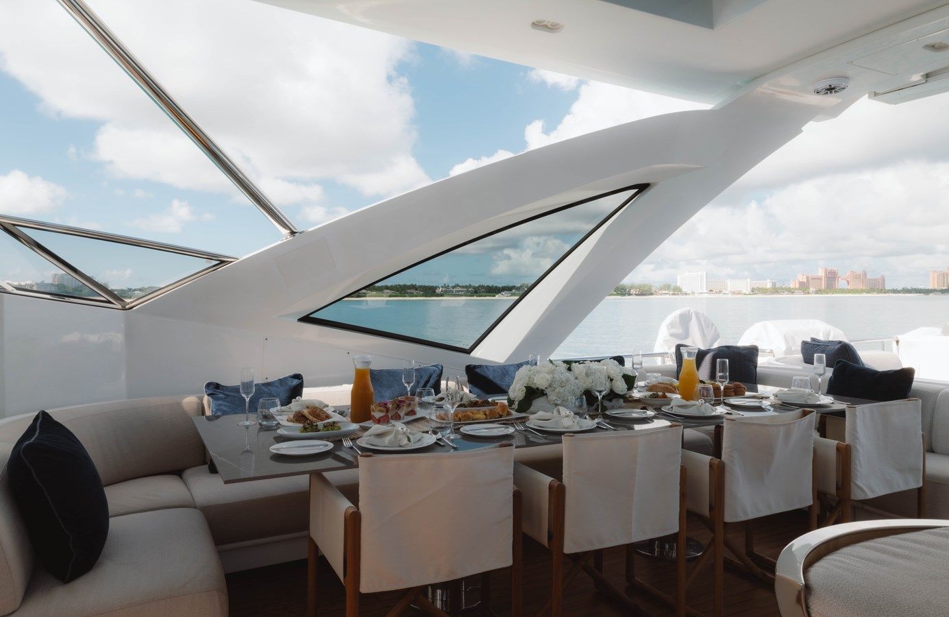 Buy a yacht CARPE DIEM - Azimut Yachts