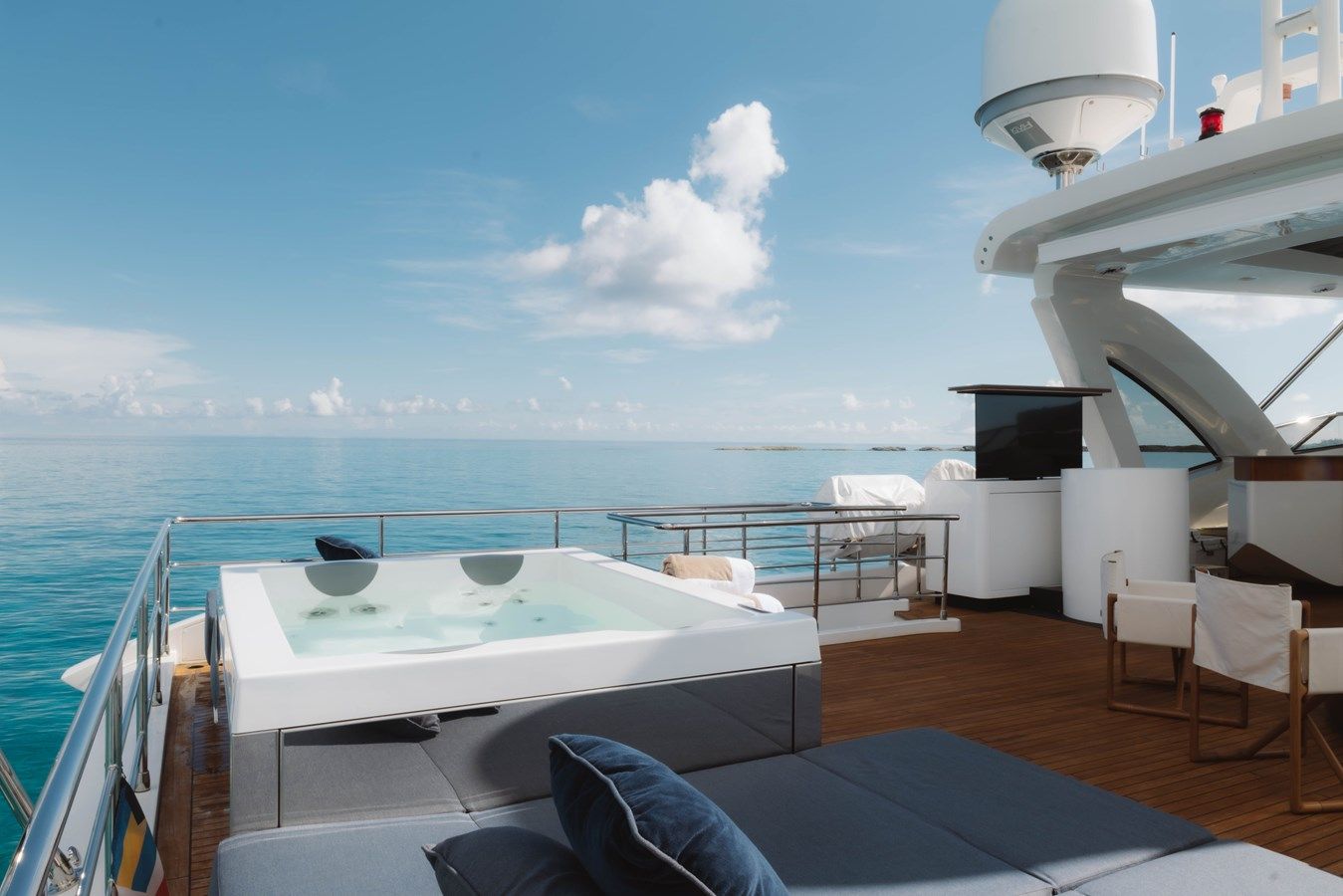 the best price on CARPE DIEM - Azimut Yachts