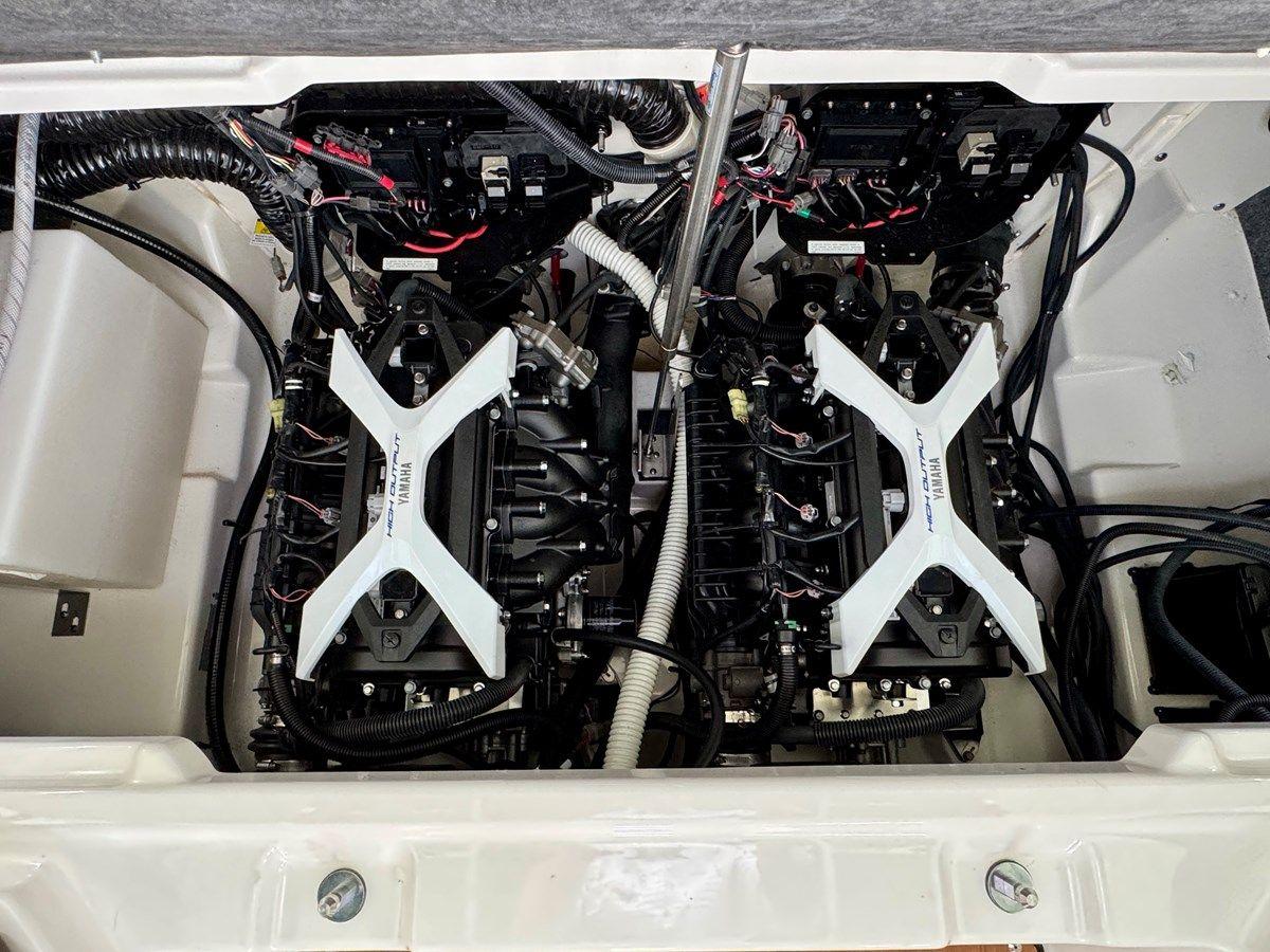 024 Yamaha 252SD NLNL - YAMAHA