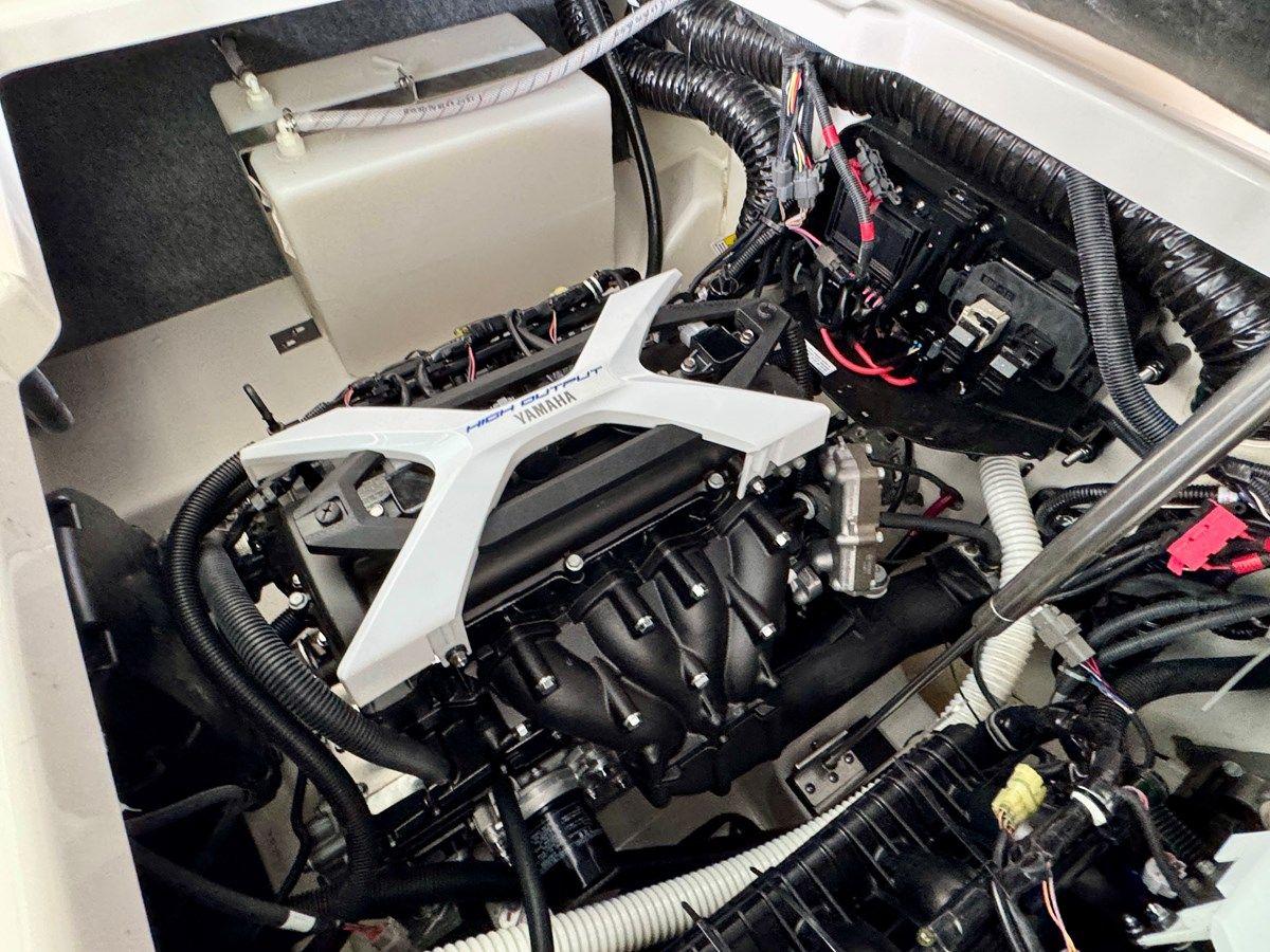 024 Yamaha 252SD NLNL - YAMAHA price