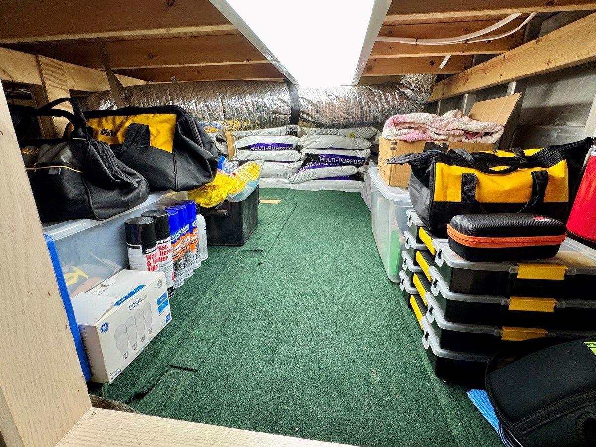 the best price on 99 AquaChalet 16 x 68WB NLSH 68