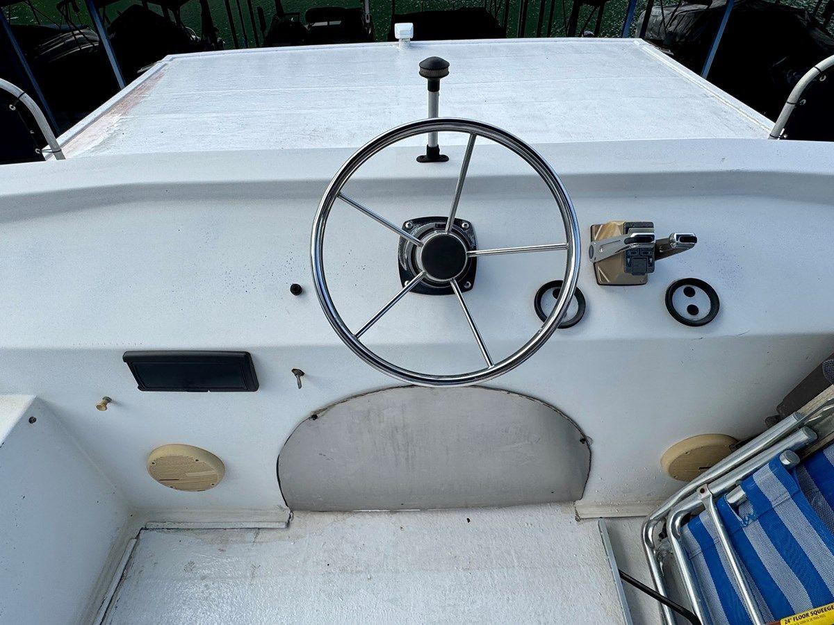 Buy a 99 AquaChalet 16 x 68WB NLSH 1999 at Shestakov Yacht Sales