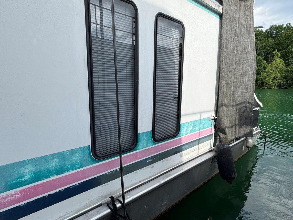 99 AquaChalet 16 x 68WB NLSH 68 price