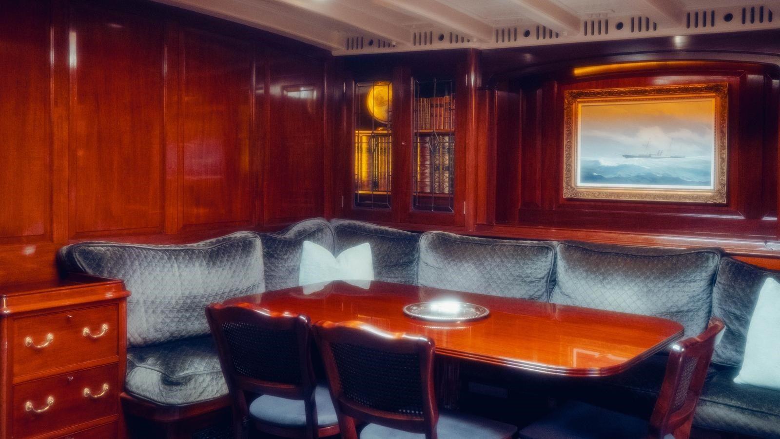 the best price on SAVANNAH 90