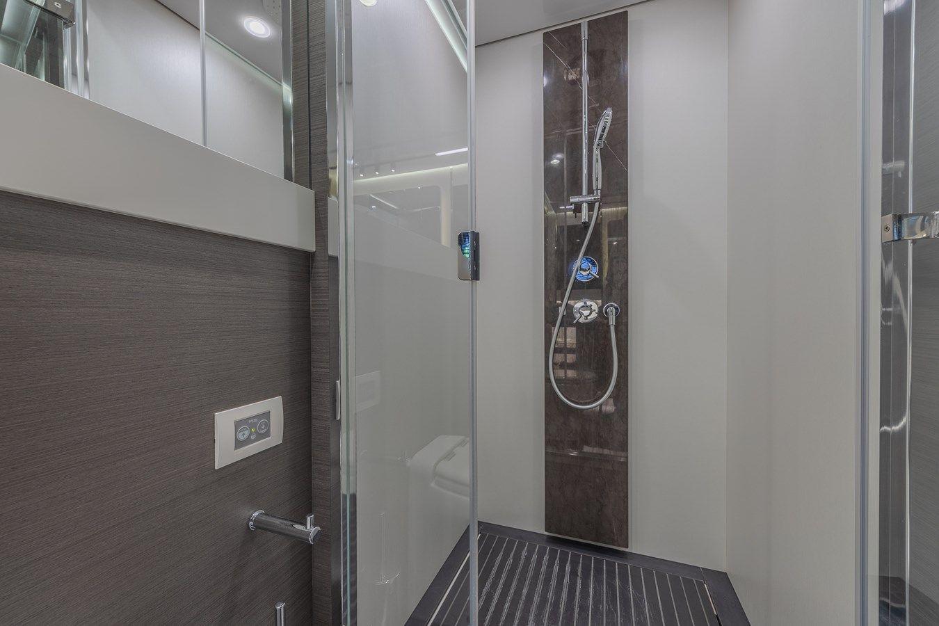 Стоимость яхты NO TIME TO DIE - Azimut Yachts