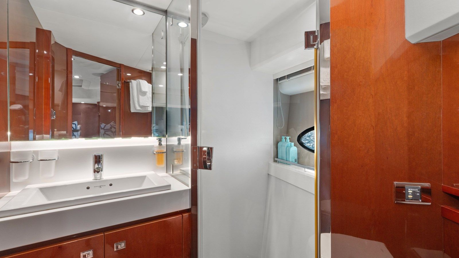 ABOUT TIME 2014 yacht sale