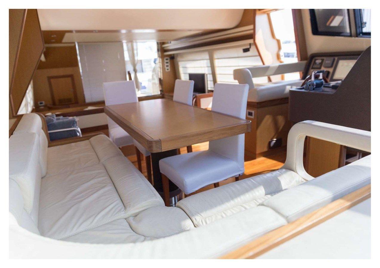 the best price on WOLF 2006