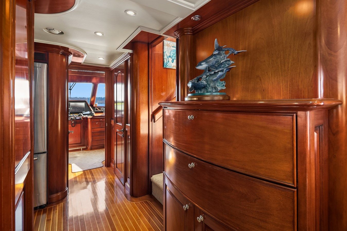 Продажа яхты JADE PANAMA - RAYBURN CUSTOM YACHTS