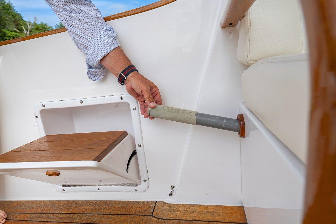 best yacht sales deals ELOISE 30