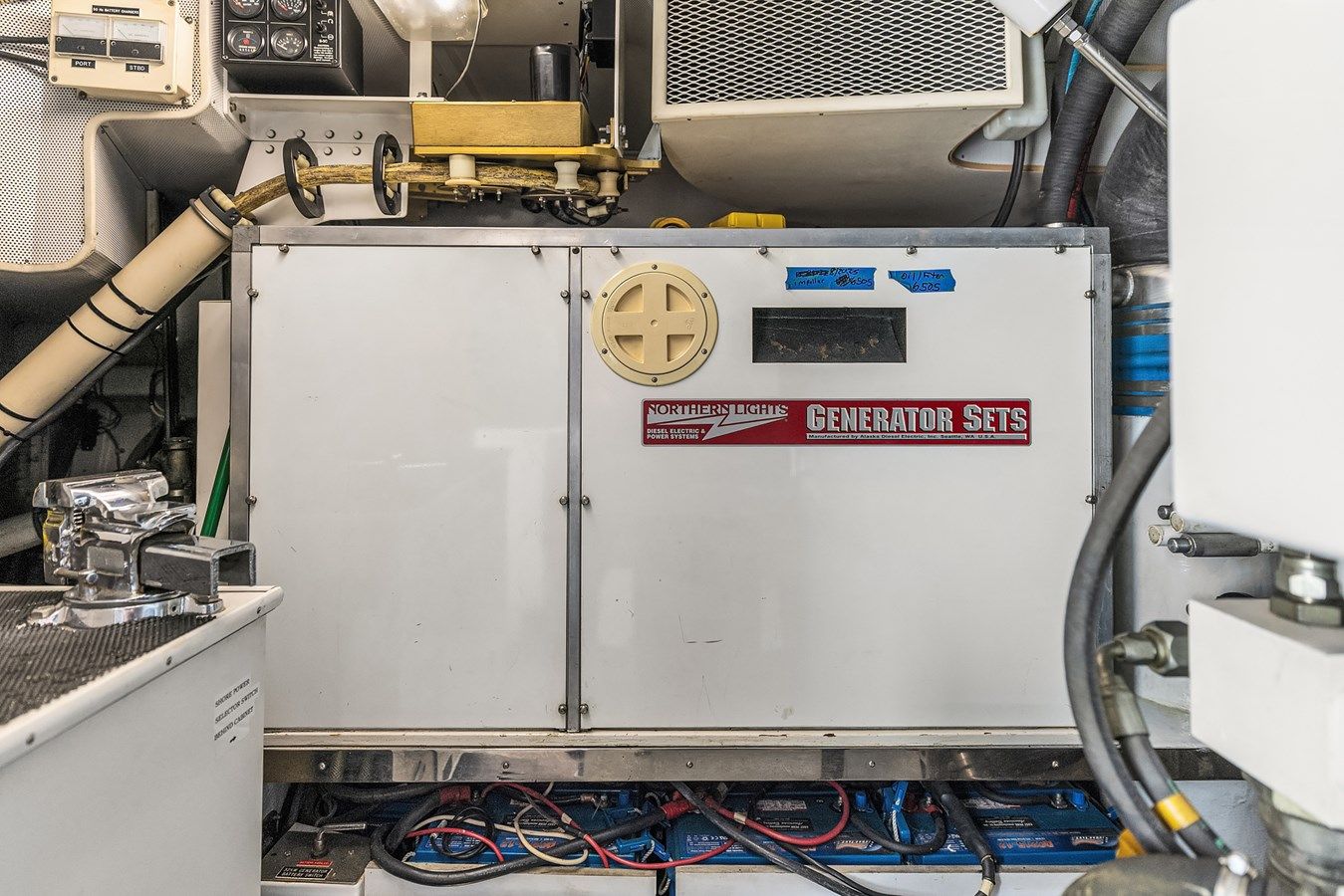 Лучшая цена на JADE PANAMA - RAYBURN CUSTOM YACHTS