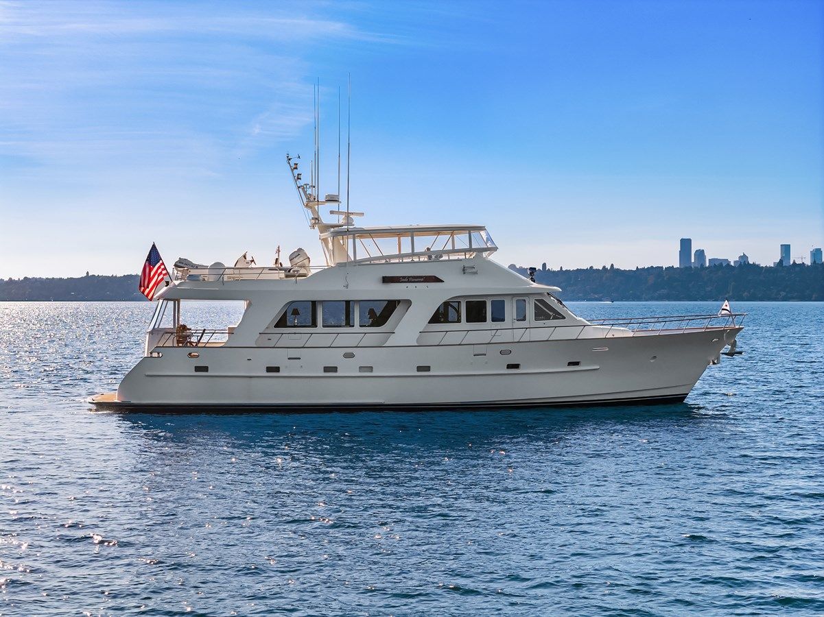 Купить яхту JADE PANAMA в Shestakov Yacht Sales