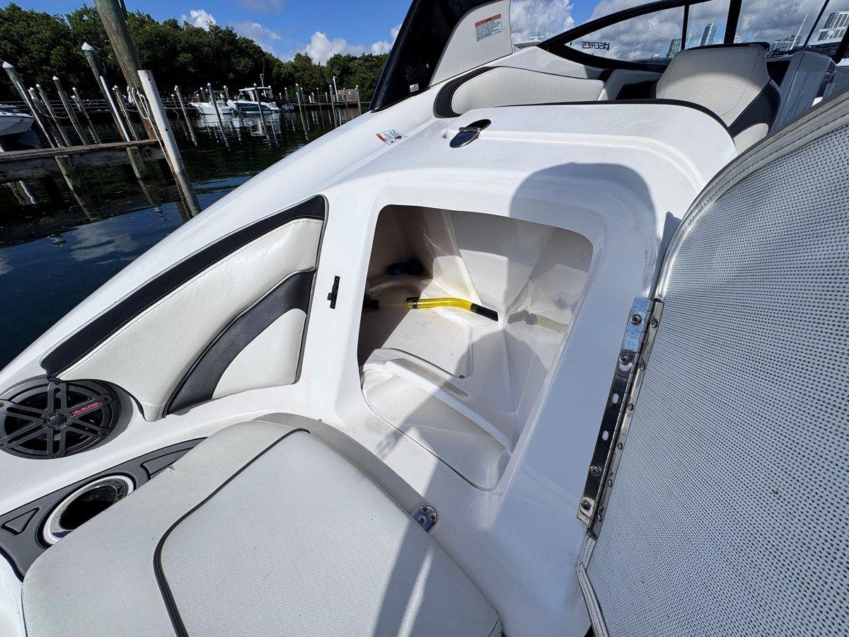 Buy a 2016 YAMAHA 242 LIMITED S 2016 at Shestakov Yacht Sales