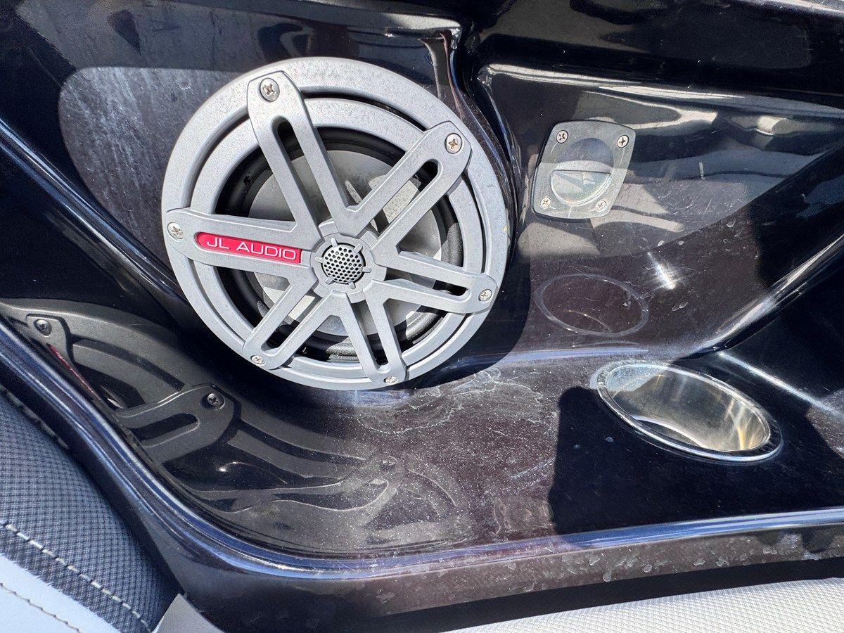 Buy a 2016 YAMAHA 242 LIMITED S 242 E SERIES at Shestakov Yacht Sales