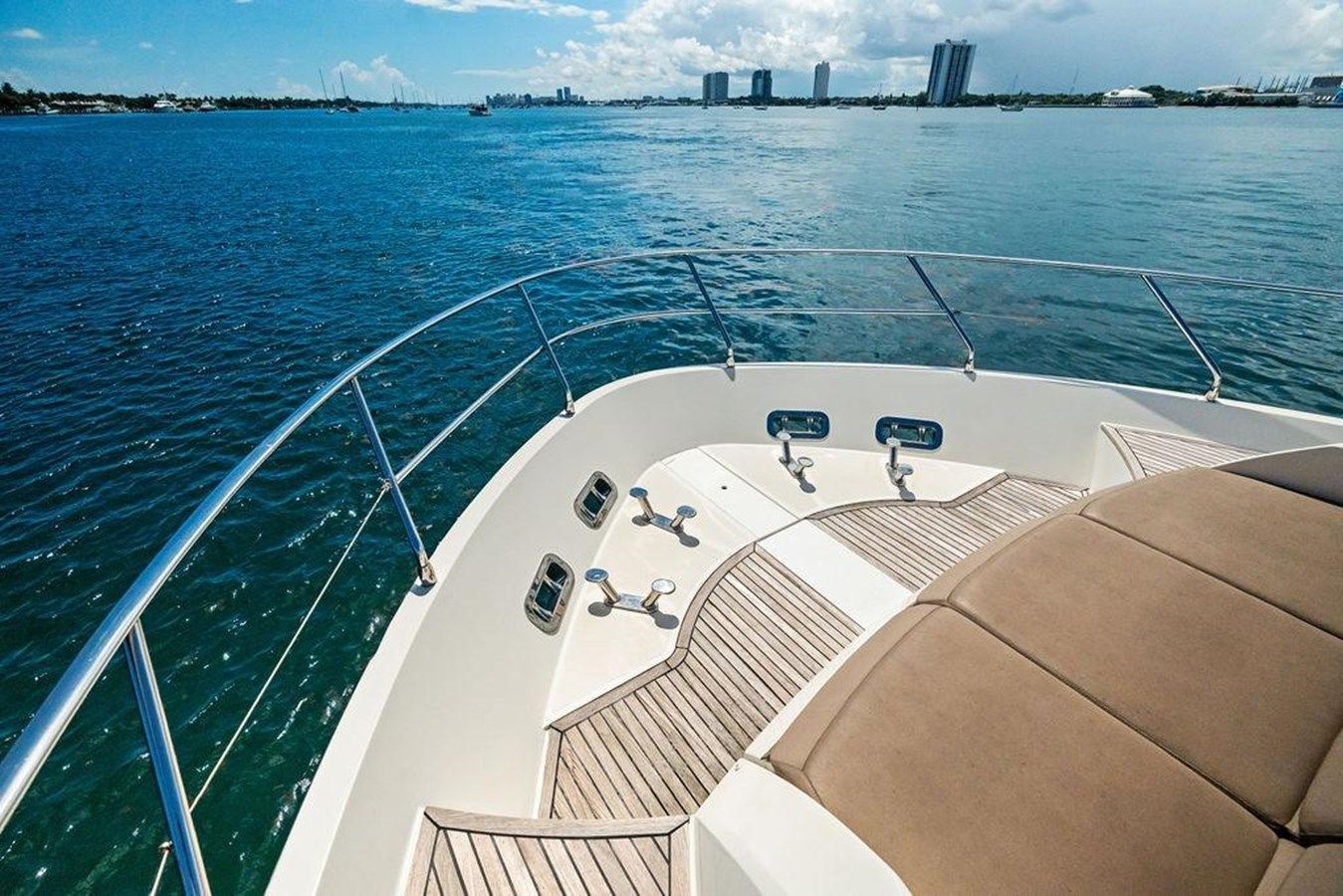 Купить яхту ELEVATION - PRESTIGE в Shestakov Yacht Sales
