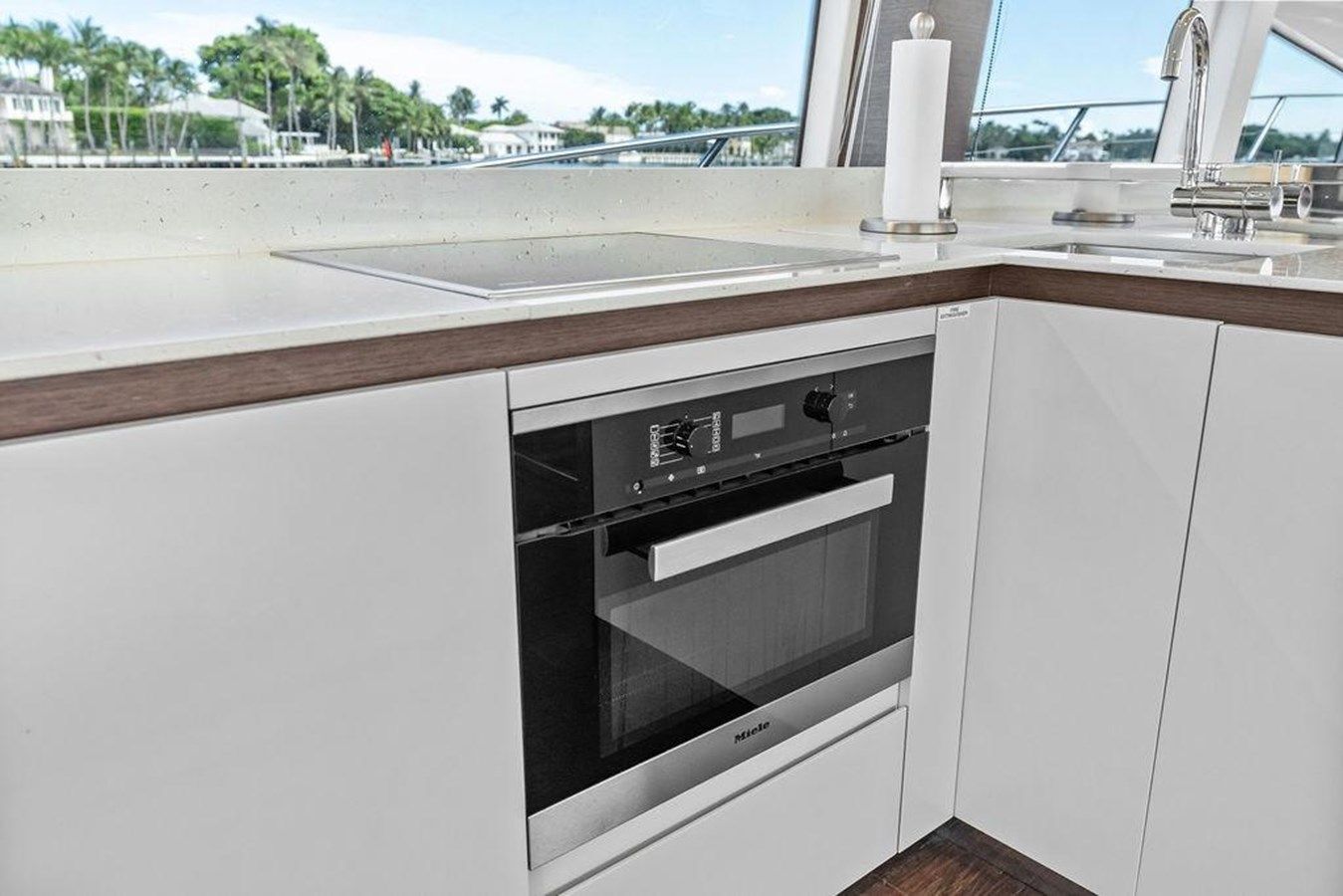 Лучшая цена на ELEVATION - PRESTIGE