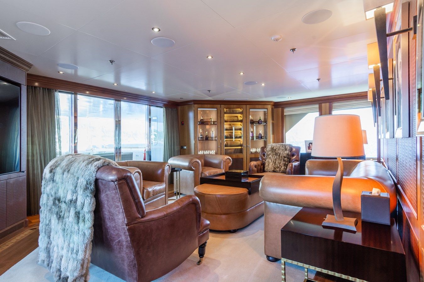 the best price on THE WELLESLEY 1993