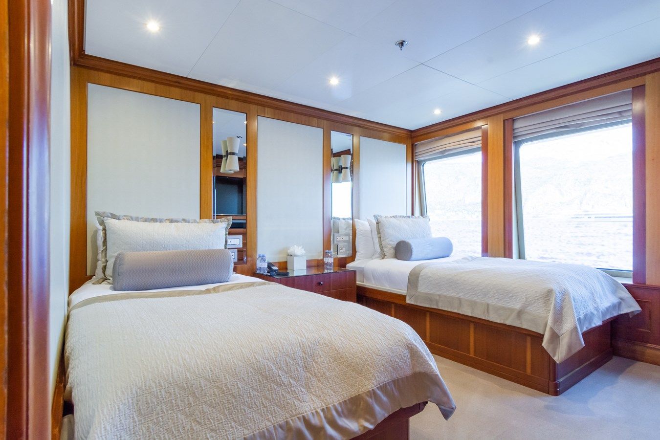 THE WELLESLEY 184 yacht sale