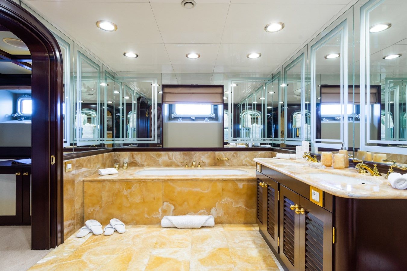 THE WELLESLEY - Oceanco