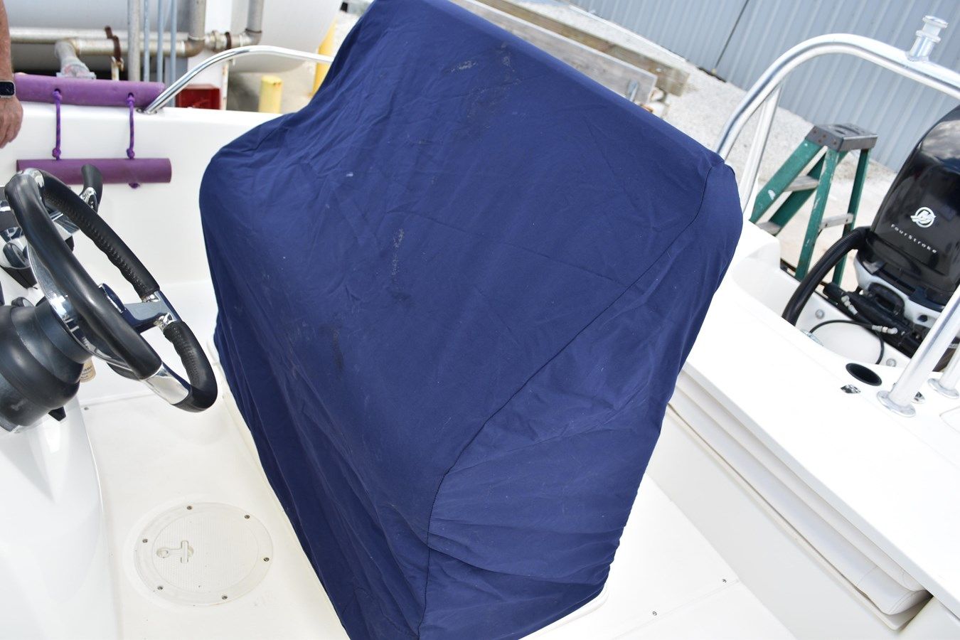 No Name - Boston Whaler