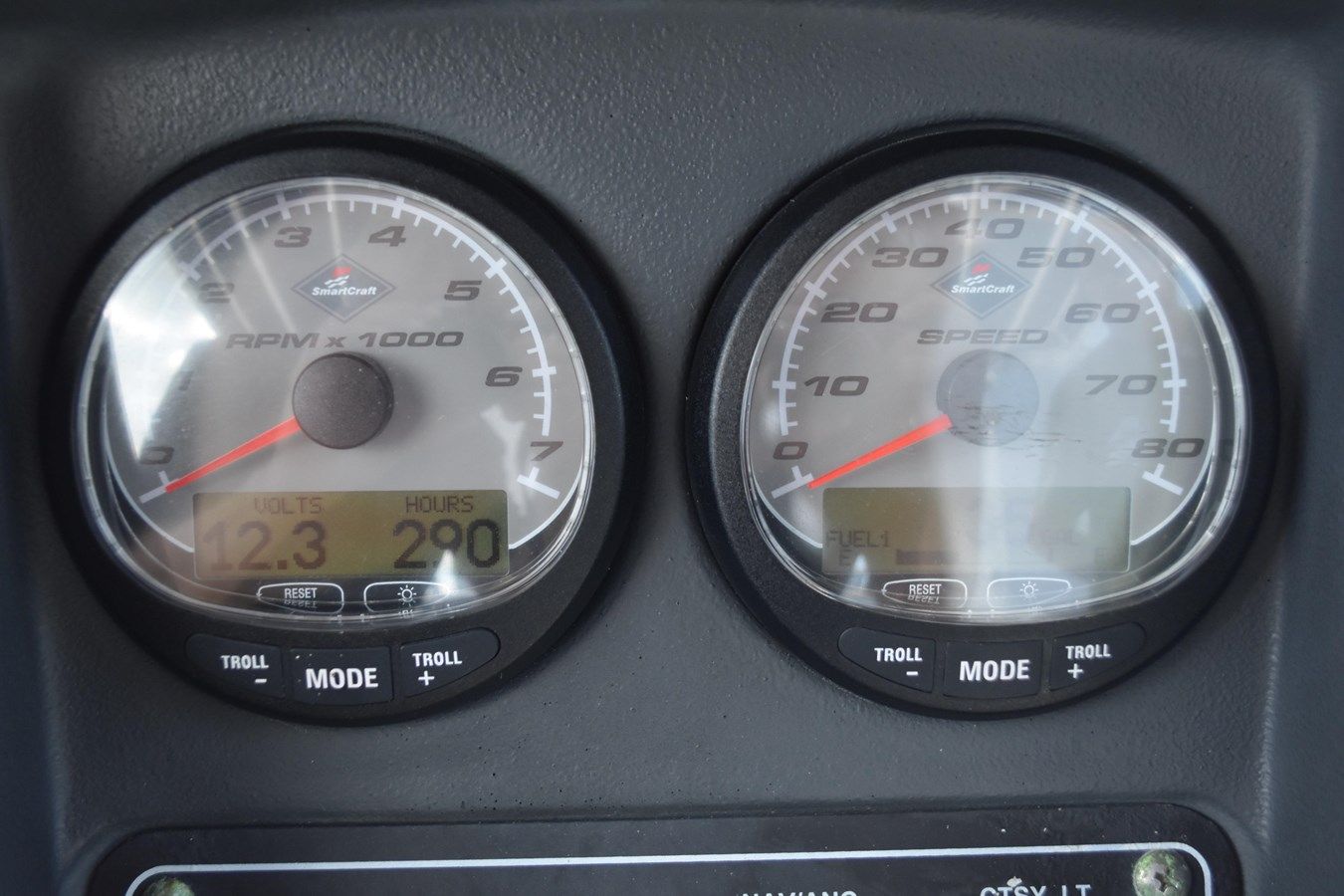 No Name - Boston Whaler yacht sale