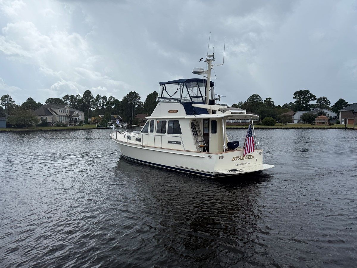 best yacht sales deals STARLITE