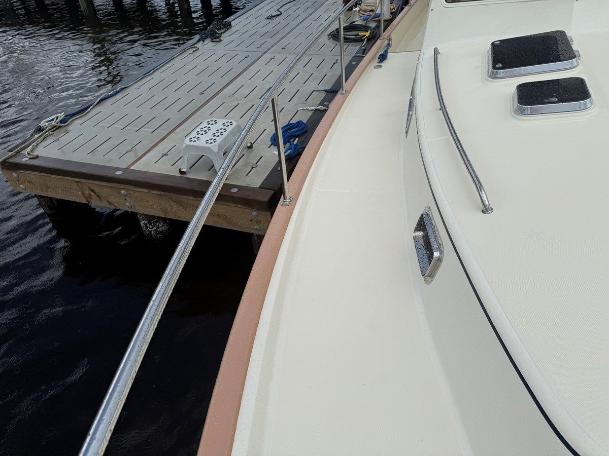 Buy a STARLITE 2008 at Shestakov Yacht Sales